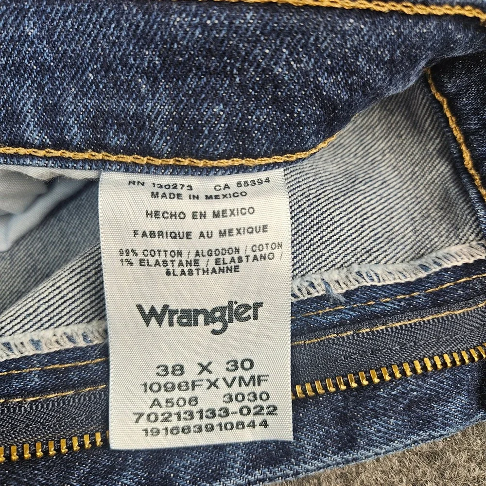 Wrangler Premium Quality Straight Leg‎ Jeans Mens 38x30 Dark Wash Blue Denim